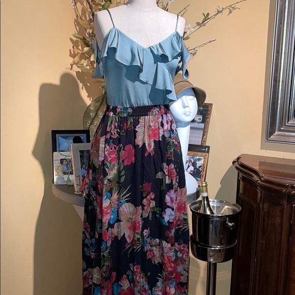 Boho floral maxi skirt - Picture 5 of 6